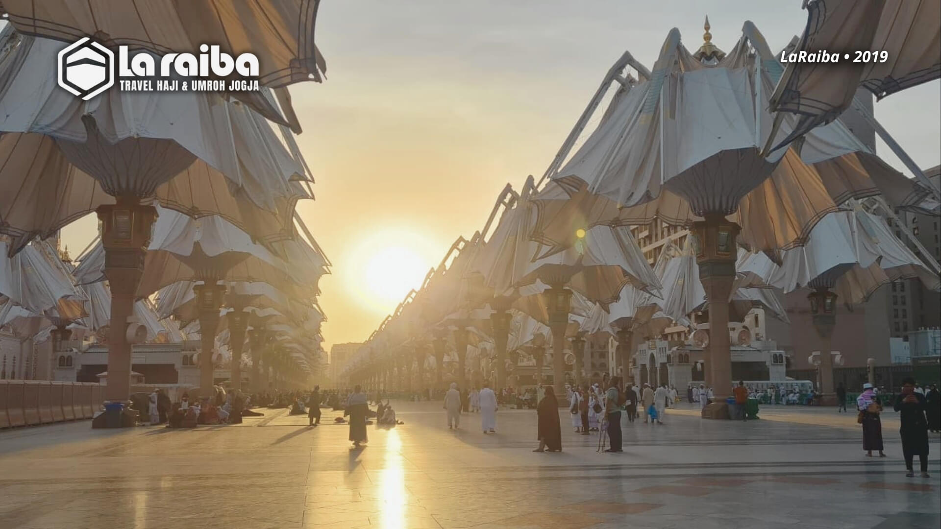Masjid Nabawi Sejarah Keistimewaan dan Larangan yang Wajib Diketahui Jemaah.jpg