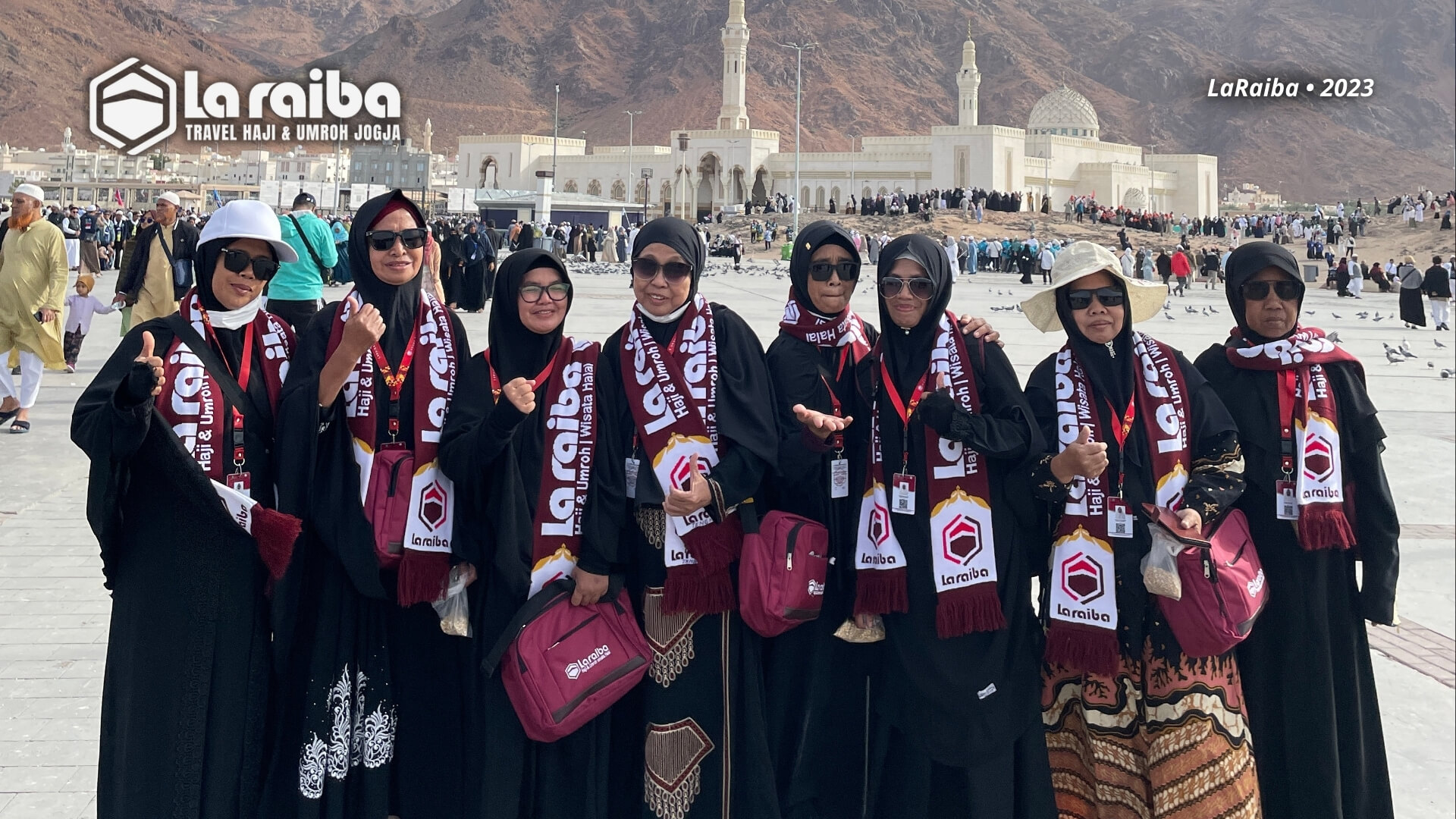 Etika Berpakaian di Tanah Suci Syarat Larangan dan Tips Beribadah dengan Khusyuk.jpg