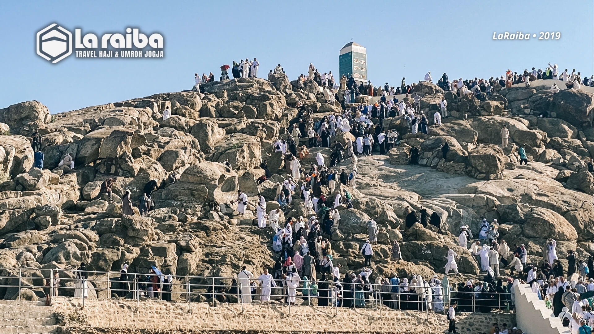 Perbedaan Haji Reguler Haji Plus dan Haji Furoda Biaya Fasilitas dan Masa Tunggu.jpg