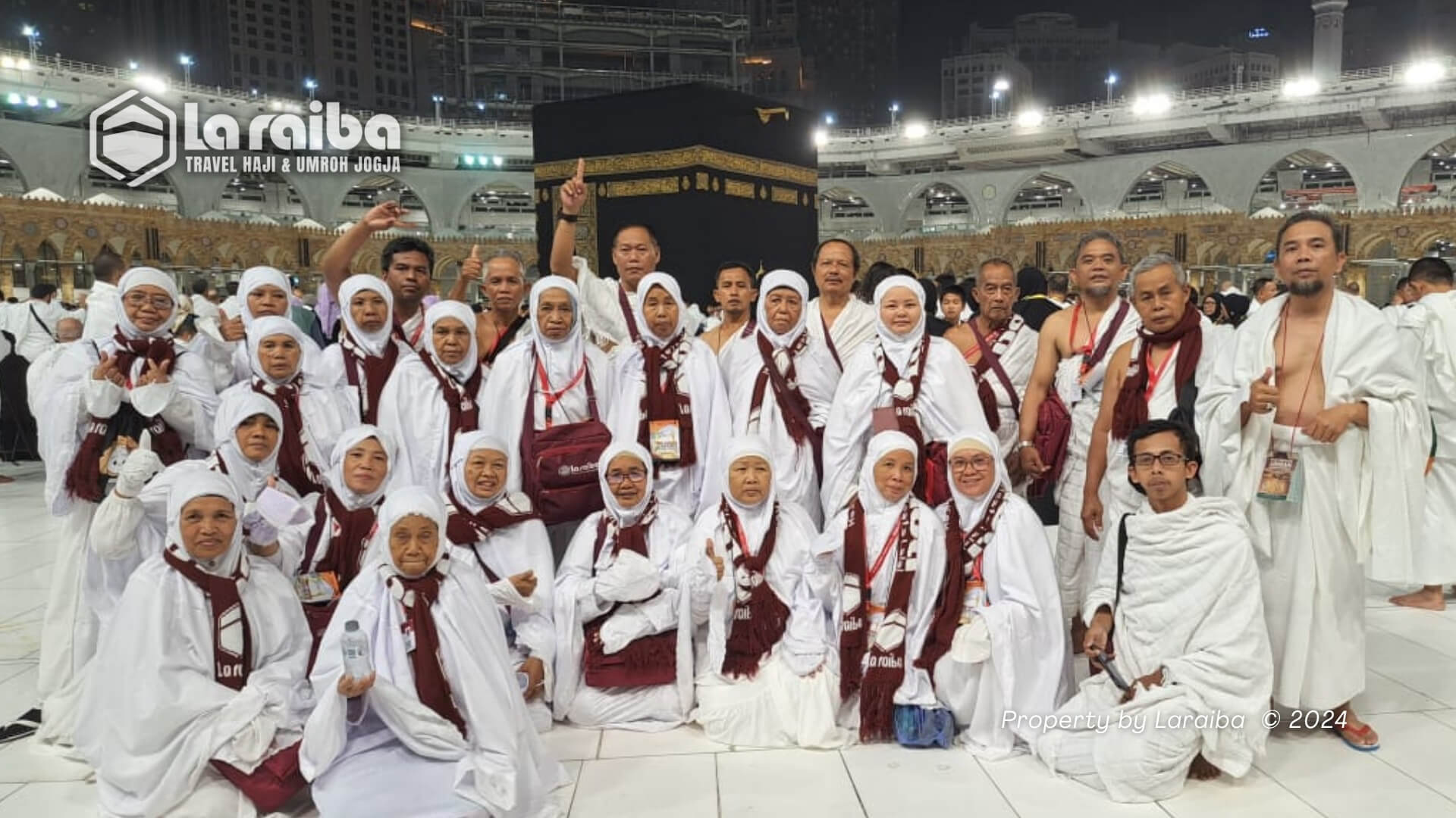 jamaah-umrah-diy-rombonagn-travel-resmi.jpg.jpg