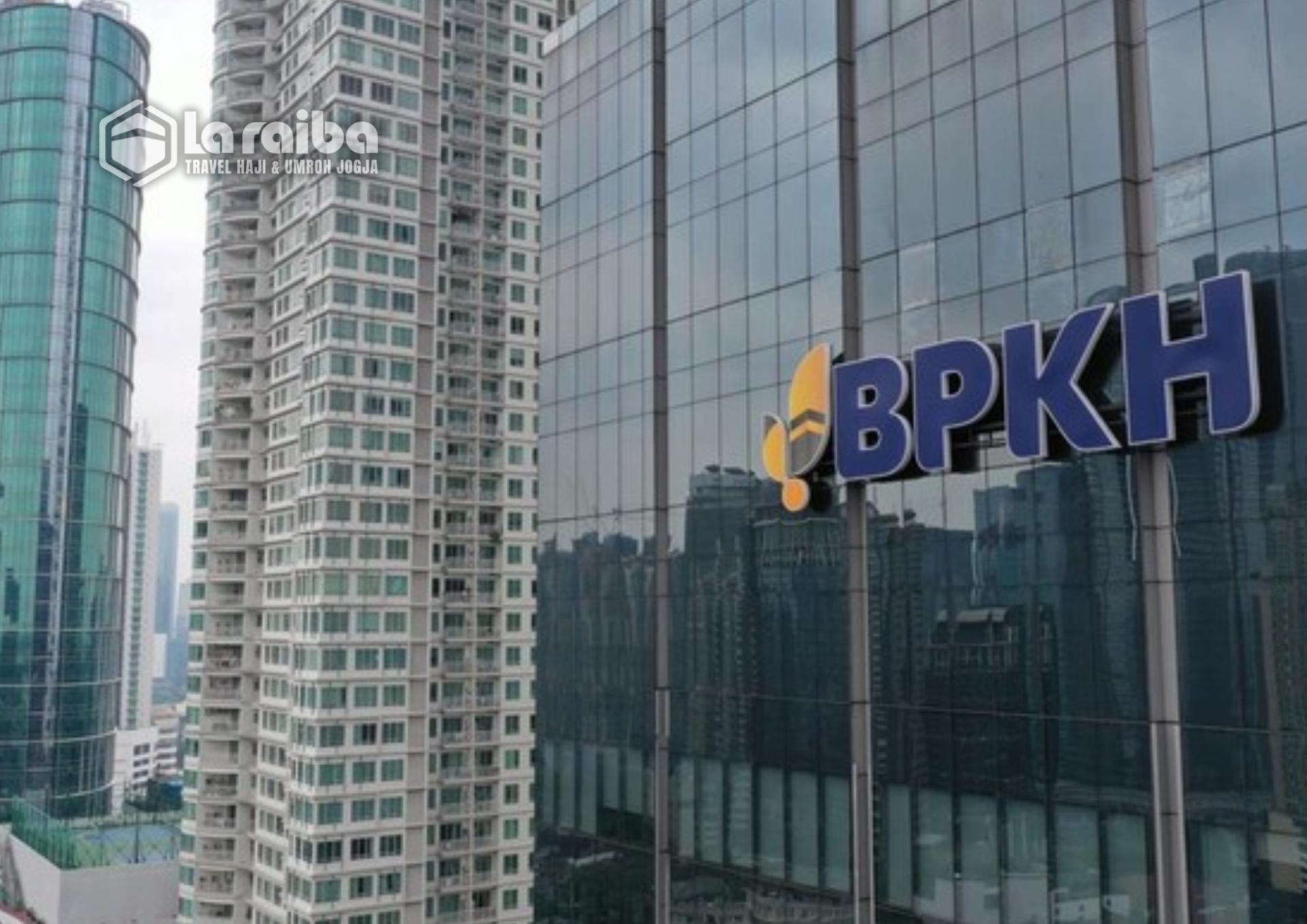 Mengapa pencairan dana Haji Khusus dari BPKH masih di bawah 30% Temukan fakta terbaru mengenai kendala birokrasi dan nasib PIHK yang terpaksa berutang bank demi jemaah..jpg