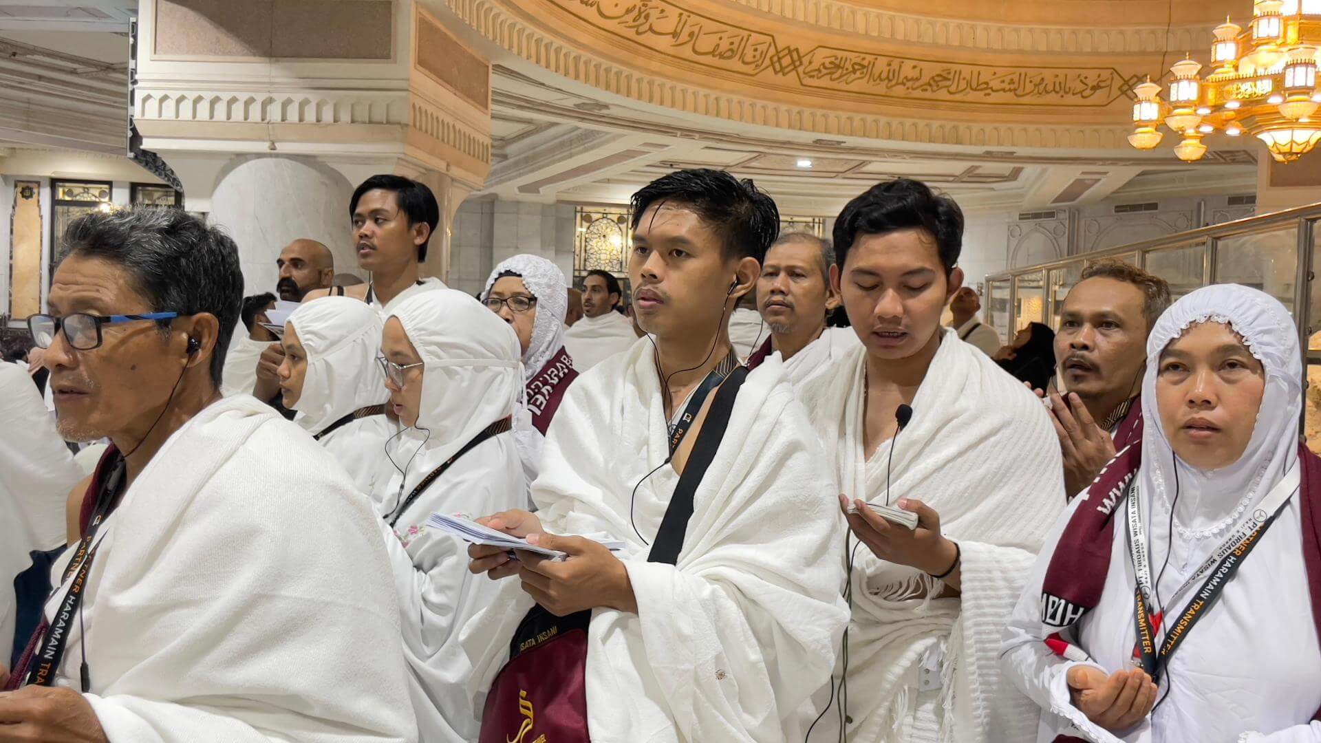 firdauswisatainsani.com