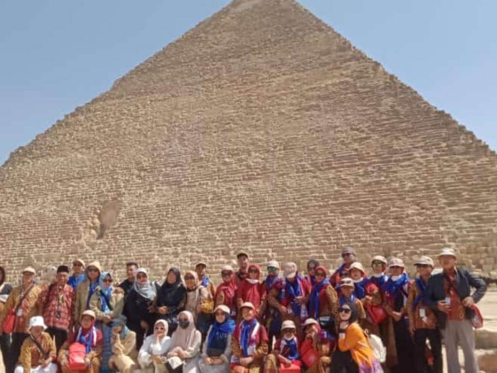 Umroh+ Cairo 19 April 2024