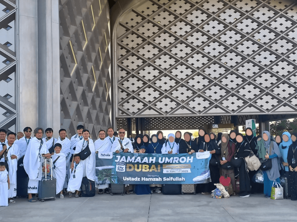 Umroh Pahala Wisata 8