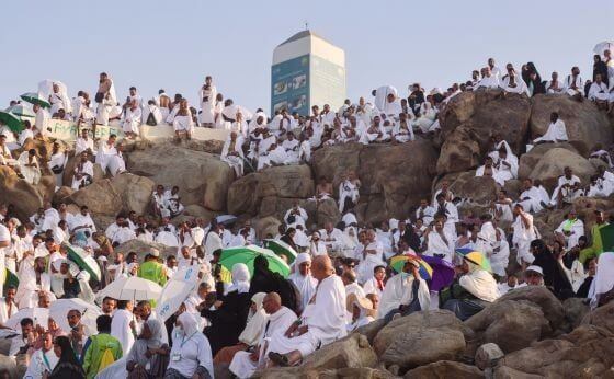 perbedaan haji reguler haji plus furoda.jpg