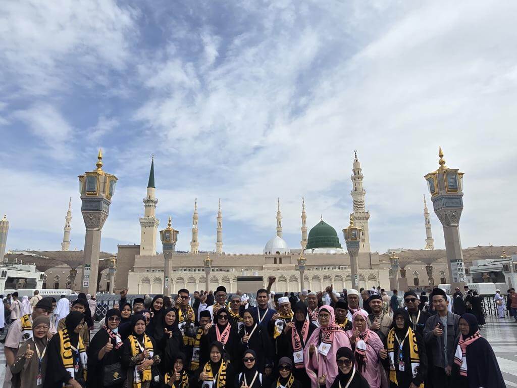 Keberangkatan 4 april 2025