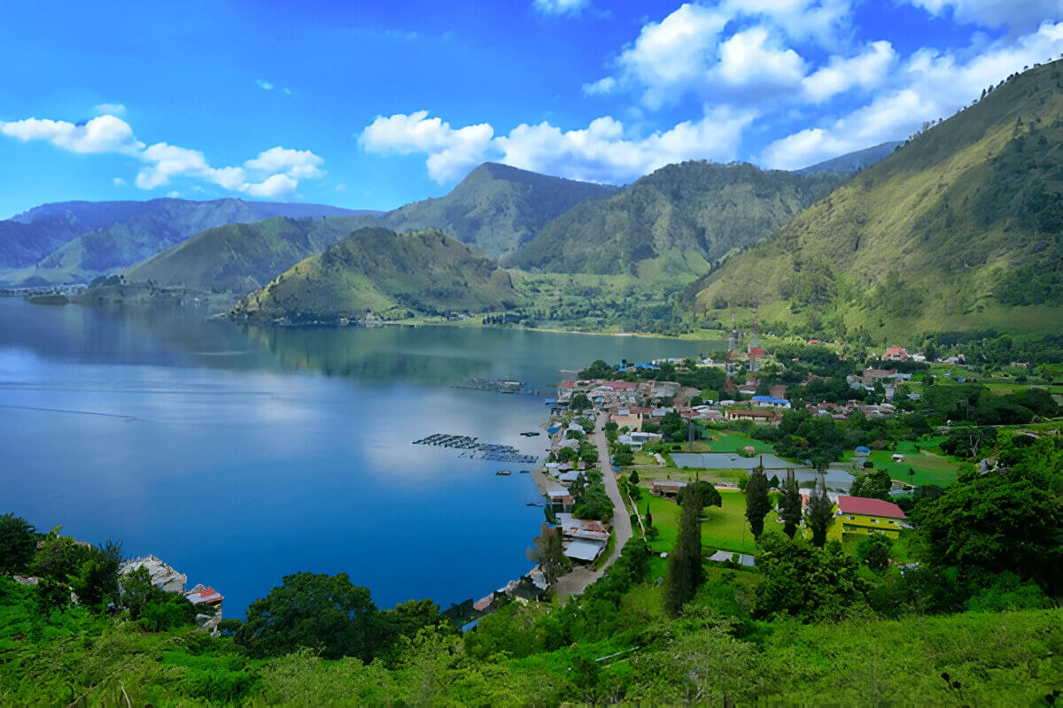 Danau Toba & Pulau Samosir, Sumatera Utara.jpg