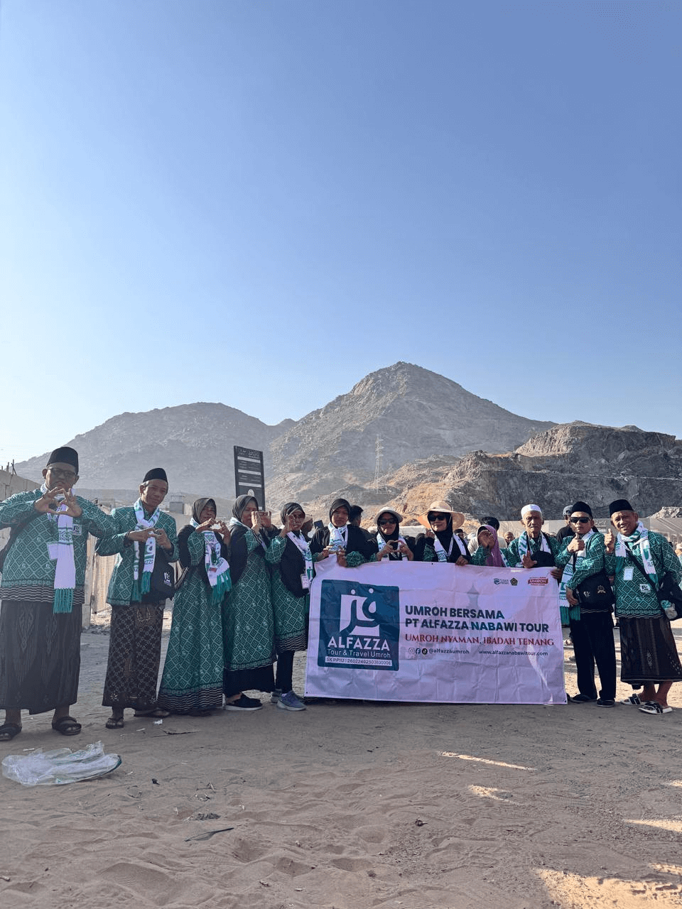 alfazzanabawitour.com